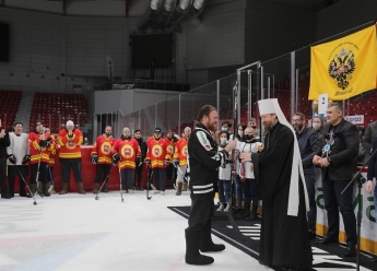 В «Ледовой арене «Трактор»  состоялся II Сретенский турнир по хоккею в валенках